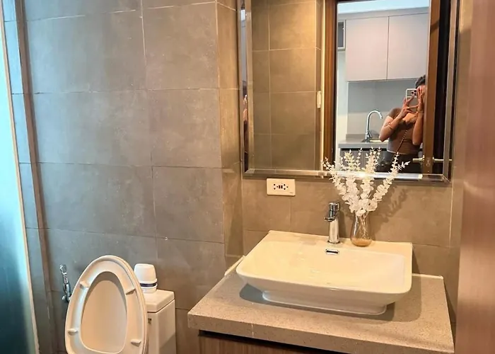 Apartment Luxury Near Naia Airport & Moa With Free Pool & Gym