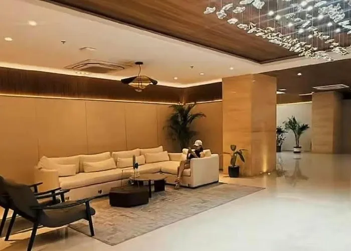 Luxury Near Naia Airport & Moa With Free Pool & Gym * Manila