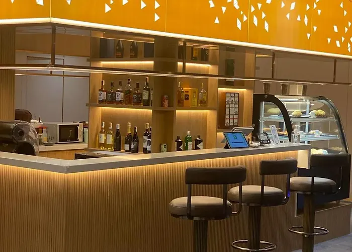 Luxury Near Naia Airport & Moa With Free Pool & Gym * Manila