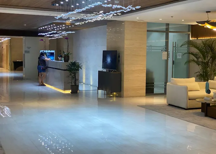 Apartment Luxury Near Naia Airport & Moa With Free Pool & Gym *