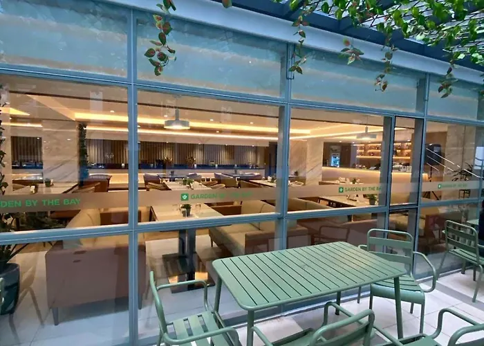 Apartment Luxury Near Naia Airport & Moa With Free Pool & Gym Manila